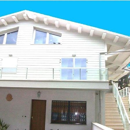 Holiday Home Michela Milano Marittima Rum bild